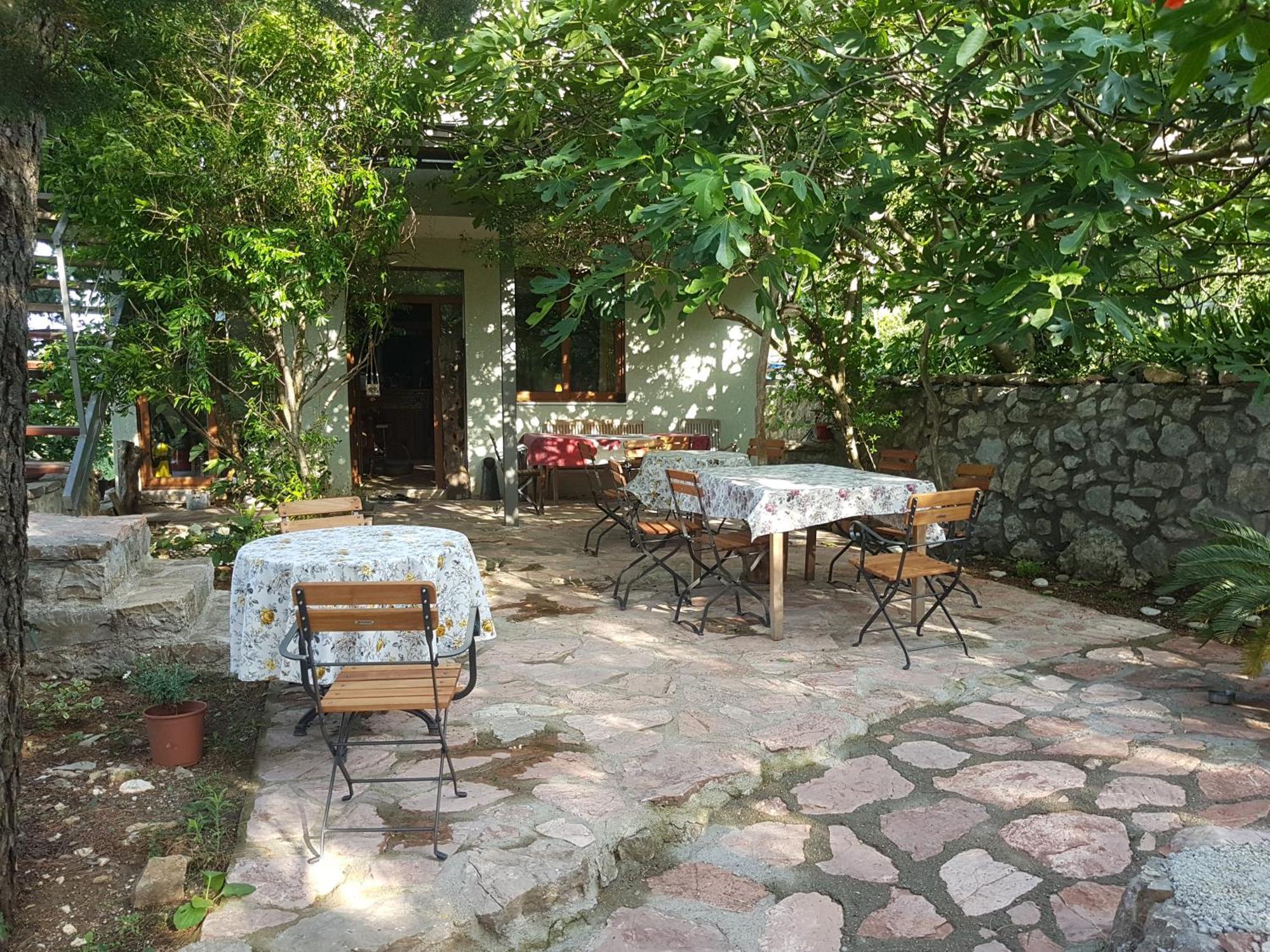 Adriatrek Bed & Breakfast Petrovac Екстер'єр фото