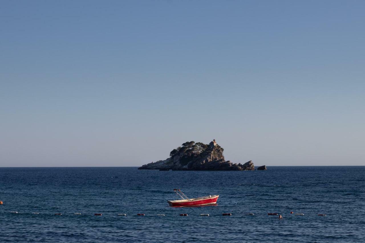 Adriatrek Bed & Breakfast Petrovac Екстер'єр фото
